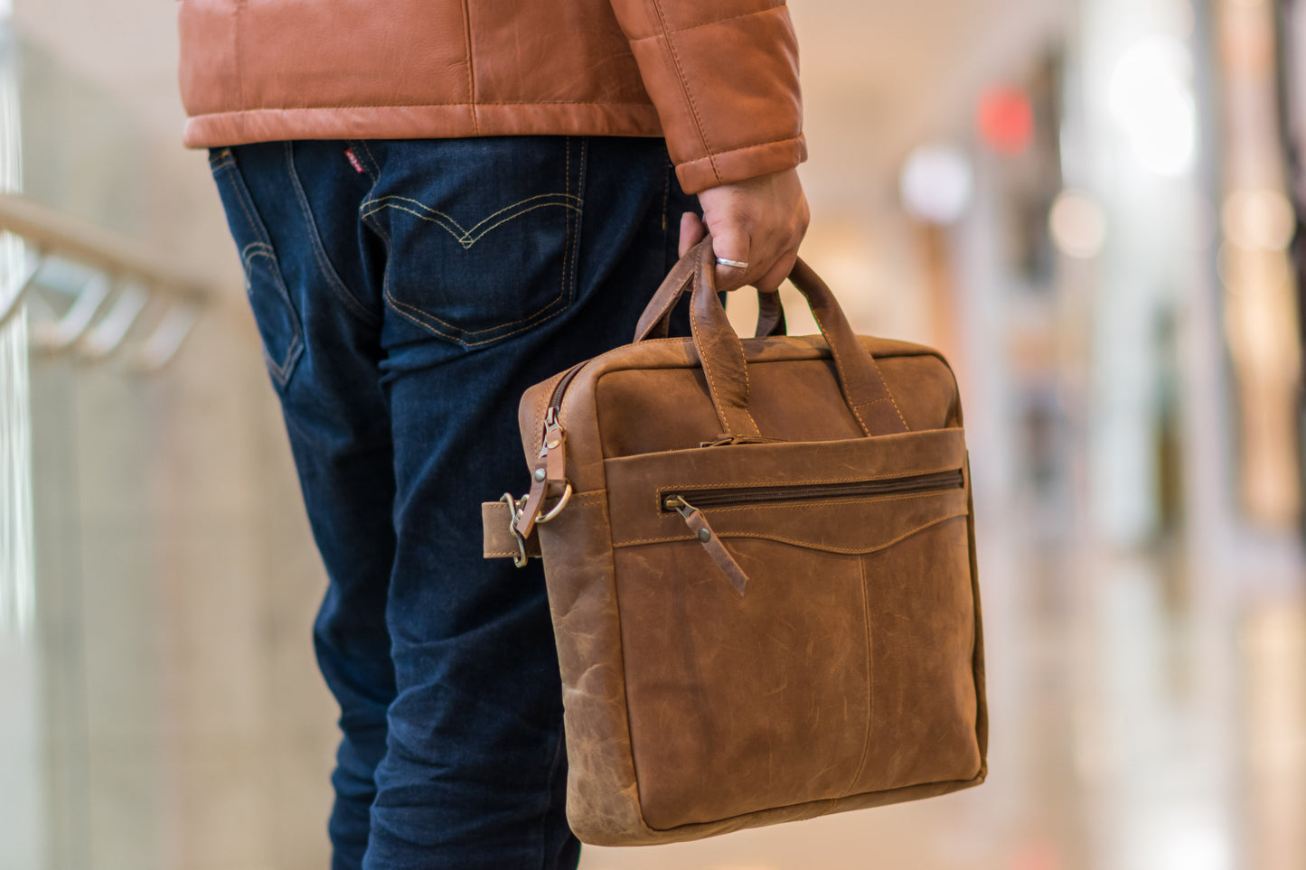 The Uni Zipper Laptop Bag